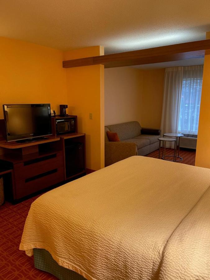 Hotel Baymont By Wyndham Chambersburg Exterior foto